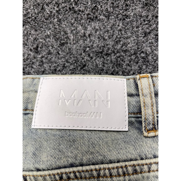 boohooMAN Mens Distressed Light Wash Button Fly Jeans Size 36 Raw Hem Straight - Picture 12 of 12